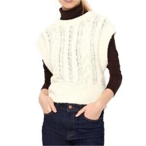 NWT Vero Moda Melanie Chunky Cable Knit Sweater Vest Size XS